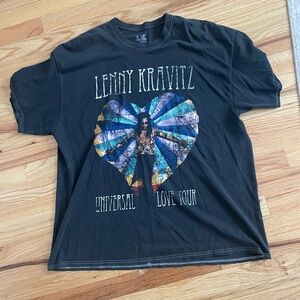 Oversized Lenny Kravitz graphic tee